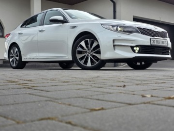 Kia Optima II Sedan 1.7 VGT CRDi 141KM 2015 KIA OPTIMA 1.7 CRDI AUTOMAT PANORAMA SKÓRA KAMERA 360 LED XENON ALU, zdjęcie 11