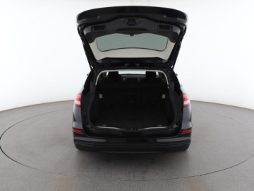 Ford Mondeo V Kombi 2.0 TDCi 150KM 2019 Ford Mondeo 2.0 TDCi Business Edition Klimatronik, zdjęcie 18