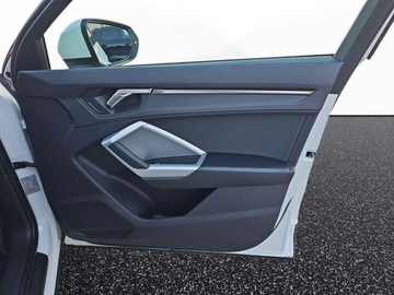 Audi Q3 II SUV 1.5 35 TFSI 150KM 2022 Audi Q3 tempomat, kamera cofania, gwarancja do 2027 1.5 Benzyna 150KM, zdjęcie 13