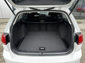 Volkswagen Golf VII Variant Facelifting 1.6 TDI-CR DPF BMT 115KM 2017 Volkswagen Golf Grzane fotele, Navi, Climatronic!, zdjęcie 24