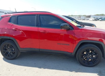 Jeep Compass II 2025 Jeep Compass 2025r., Latitude 4x4, 2L, od ubezpieczalni 2.0 Benzyna 203KM, zdjęcie 7