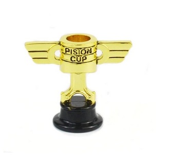 DISNEY PIXAR MATTEL PUCHAR ZŁOTY TŁOK