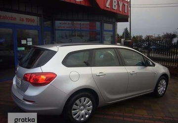 Opel Astra J Sports Tourer Facelifting 1.6 CDTI ecoFLEX 110KM 2015 Opel Astra Opel Astra J ASTRA 1.6 Diesel 110KM, zdjęcie 5