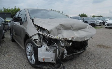 Toyota Corolla XII Sedan 1.5 VVT-i 125KM 2022 Toyota Corolla I rej. 042023r, Salonowa, 1.5 Benzyna, Uszkodzony przod. VA, zdjęcie 1