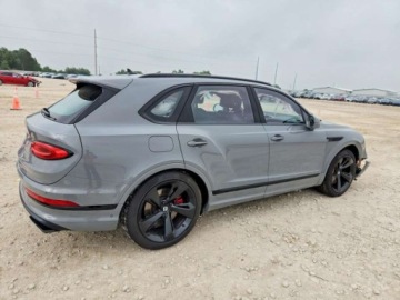 Bentley Bentayga 2023 Bentley Bentayga 2023. 4.0 Benzyna 542KM, zdjęcie 3