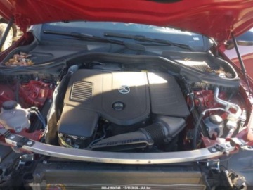 Mercedes GLC C254/X254 2024 Mercedes-Benz GLC 300 4Matic 2024 2.0 Benzyna 255KM, zdjęcie 8