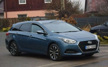 Hyundai i40 Kombi Facelifting 1.7 CRDi 141KM 2015 Hyundai i40 1.7D 2015r Kamera Oryginalny Lakier Sprowadzony Oplacony