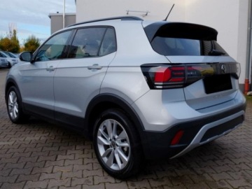 Volkswagen T-Cross SUV Facelifting 1.0 TSI 95KM 2026 VOLKSWAGEN T-Cross 1.0 TSI Life Plus Suv 95KM 2026, zdjęcie 2