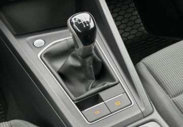 Volkswagen Golf VIII Hatchback 1.0 TSI 110KM 2021 Volkswagen Golf Basic Pakiet Comfort, FV 23, ACC, Czujniki parkowania, Di, zdjęcie 22