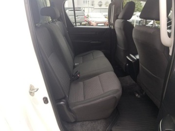 Toyota Hilux VIII Pojedyncza kabina 2.4 D-4D 150KM 2017 Toyota Hilux 2.4 D-4D Double Cab DLX 4x4 Toyota Hi, zdjęcie 18