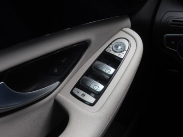 Mercedes Klasa C W205 Limuzyna 180 156KM 2015 Mercedes C C 180, Salon Polska, Automat, Klima, zdjęcie 15