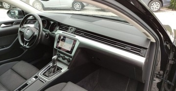 Volkswagen Passat B8 Variant 2.0 TDI BlueMotion SCR 150KM 2017 Volkswagen Passat 2.0 D 150 kM Klima kamera Full LED Navi Dsg Jak Nowy GWA, zdjęcie 13