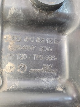 ЗВУК КРЫЛА ПРАВЫЙ AUDI A3 8P 8P0821112B