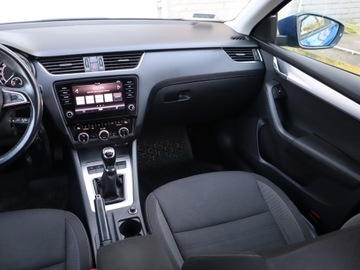 Skoda Octavia III Kombi Facelifting 1.4 TSI 150KM 2017 Skoda Octavia 1.4 TSI, Salon Polska, Klima, zdjęcie 7