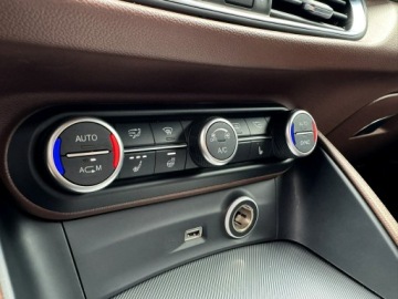 Alfa Romeo Stelvio SUV 2.0 Turbo 200KM 2018 Alfa Romeo Stelvio 2.0 Turbo Super Q4 Kamera Xenon, zdjęcie 9