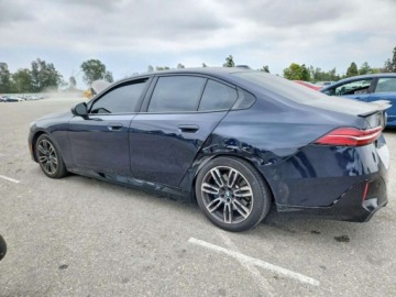 BMW Seria 5 G90-91 2024 BMW Seria 5 530Xi 2024 2.0 Benzyna 255KM, zdjęcie 1