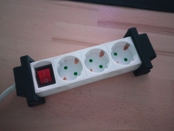 Держатель Настенная вешалка-удлинитель-сплиттер