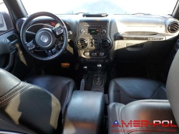 Jeep Wrangler III Unlimited Facelifting 3.6 V6 286KM 2016 Jeep Wrangler _UNLIMITED_SAHARA_4x4_3.6 L_285 km_2016r 3.6 Benzyna 285KM, zdjęcie 6