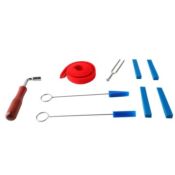 Набор основных инструментов для настройки фортепиано.