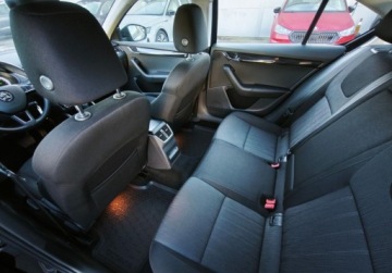 Skoda Octavia III Liftback Facelifting 1.5 TSI ACT 150KM 2019 Skoda Octavia Style Pakiet Amazing, Tempomat, Kamera, Podgrzewane fotele,, zdjęcie 17