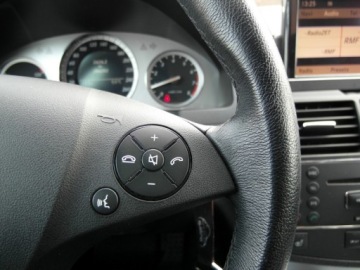 Mercedes Klasa C W204 Limuzyna 1.8 200 K 184KM 2008 Mercedes-Benz Klasa C AMG Avantgarde Kompressor Doinwestowany 1.8 Benzyna, zdjęcie 19