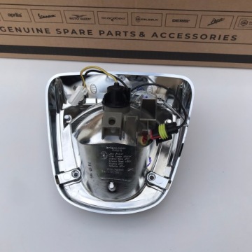 Задний фонарь Vespa Primavera Sprint NEW Elettrica