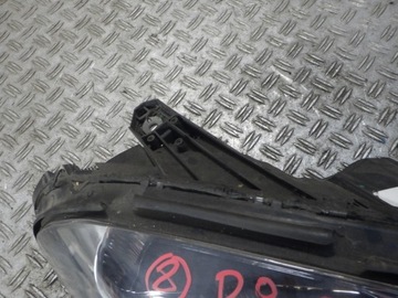 MERCEDES B CLASS W246 ФОНАРЬ ПРАВЫЙ 2468200261