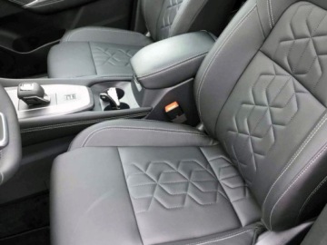 Nissan Qashqai III Crossover Facelifting 1.3 DIG-T MHEV 158KM 2025 Od ręki - Tekna Xtronic 1.3 DIG-T mHEV 158KM / Pakiet Bose, zdjęcie 5