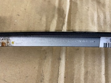 BMW E90 E91 НАКЛАДКА ПЕРЕДНЕГО ОКНА ПРАВАЯ TITANSILBER 354/7