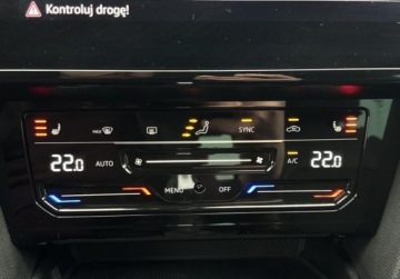 Volkswagen Passat B8 Limousine Facelifting 1.5 TSI EVO 150KM 2020 Volkswagen Passat SalonPL Elegance 1.5TSI 150KM DSG AppConnect LED Kamera, zdjęcie 23