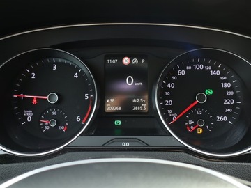 Volkswagen Passat B8 Variant 2.0 TDI BlueMotion SCR 150KM 2017 VW Passat 2.0 TDI, Salon Polska, Automat, VAT 23%, zdjęcie 10