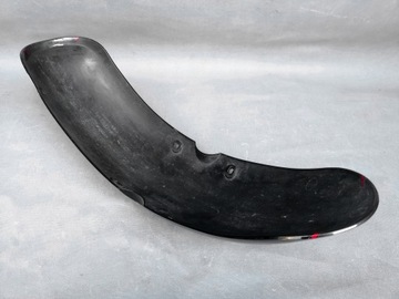 ПЕРЕДНЕЕ КРЫЛО SUZUKI VZ 800 MARAUDER