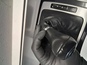 Рама Mercedes C class W204, ручка КПП