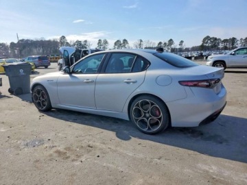 Alfa Romeo Giulia II 2024 Alfa Romeo Giulia 2024 TI Q4 2.0 Benzyna 280KM, zdjęcie 1
