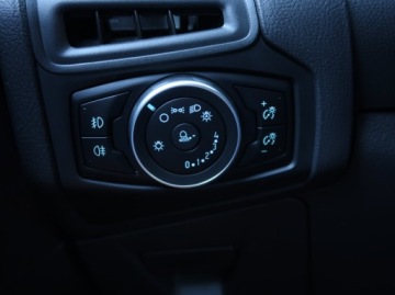 Ford Focus III Kombi Facelifting 1.5 TDCi 95KM 2015 Ford Focus 1.5 TDCi, Salon Polska, Skóra, Klima, zdjęcie 16