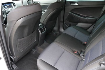 Hyundai Tucson III SUV 1.7 CRDI 115KM 2017 HYUNDAI TUCSON III wersja EXECUTIVE, zdjęcie 9