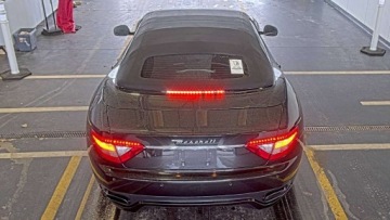 Maserati GranTurismo 2015 Maserati GranTurismo Convertible Sport 2015 4.7 Benzyna 454KM, zdjęcie 2