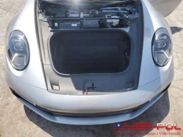 Porsche 911 992 2024 Porsche 911 _Carrera_992_3.0 L_379 km_2024r 3.0 Benzyna 379KM, zdjęcie 10