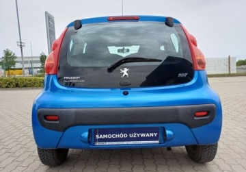 Peugeot 107 Hatchback 5d 1.0 12V 68KM 2010 Peugeot 107 1.0 Urban Move 68 KM 3-dr sam. z salonu Polskiego Benzyna, zdjęcie 4