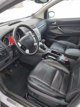 Ford Kuga I 2009 Ford Kuga 2.0 TDCI Titanium / Biała perła /, zdjęcie 6