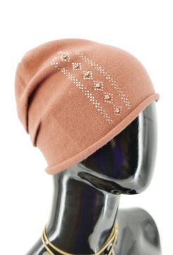 CZAPKA DAMSKA WISKOZA BRĄZOWA Z CYRKONIAMI