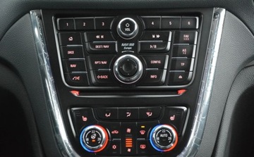Opel Mokka I SUV 1.4 Turbo ECOTEC 140KM 2014 Opel Mokka Opel Mokka 1.4 T Cosmo, zdjęcie 34