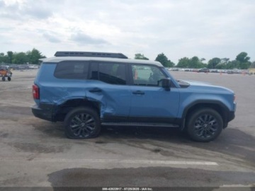 Toyota Land Cruiser VIII 2024 Toyota Land Cruiser 2024 TOYOTA LAND CRUISER 2.4 Hybryda 326KM, zdjęcie 9