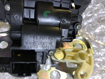 8R0827505A ZÁMEK KRYT AUDI