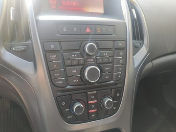 Opel Astra J GTC 1.4 Turbo ECOTEC 120KM 2015 Opel Astra 1,4 120 KM ,Salon Polska, zdjęcie 11