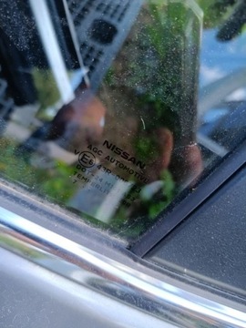 NISSAN PULSAR SKLO (OKNO) DVEŘE LEVÝ ZADNÍ ORIG.