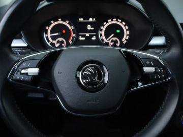 Skoda Fabia IV 1.0 TSI 110KM 2022 Skoda Fabia 1.0 TSI, Salon Polska, 1. Właściciel, zdjęcie 11