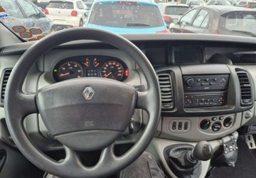 Renault Trafic II 2004 Renault Trafic Dla inwalidy Benzyna Zadbany 2.0 Benzyna 116KM, zdjęcie 3