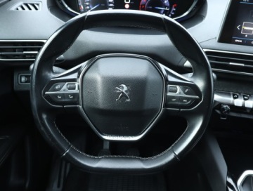 Peugeot 3008 II Crossover 1.2 PureTech 130KM 2018 Peugeot 3008 1.2 PureTech, Skóra, Navi, Klima, zdjęcie 21