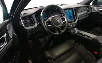 Volvo XC60 II 2025 Volvo XC 60 Volvo XC 60 B5 B AWD Ultimate Black Edition 2.0 Benzyna 250KM, zdjęcie 11